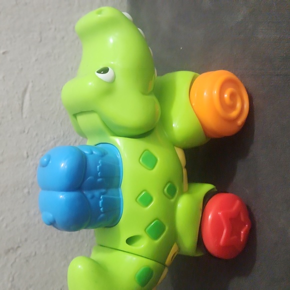 Fisher Price Amazing Animals Press and Go ALLIGATOR - Picture 3 of 3